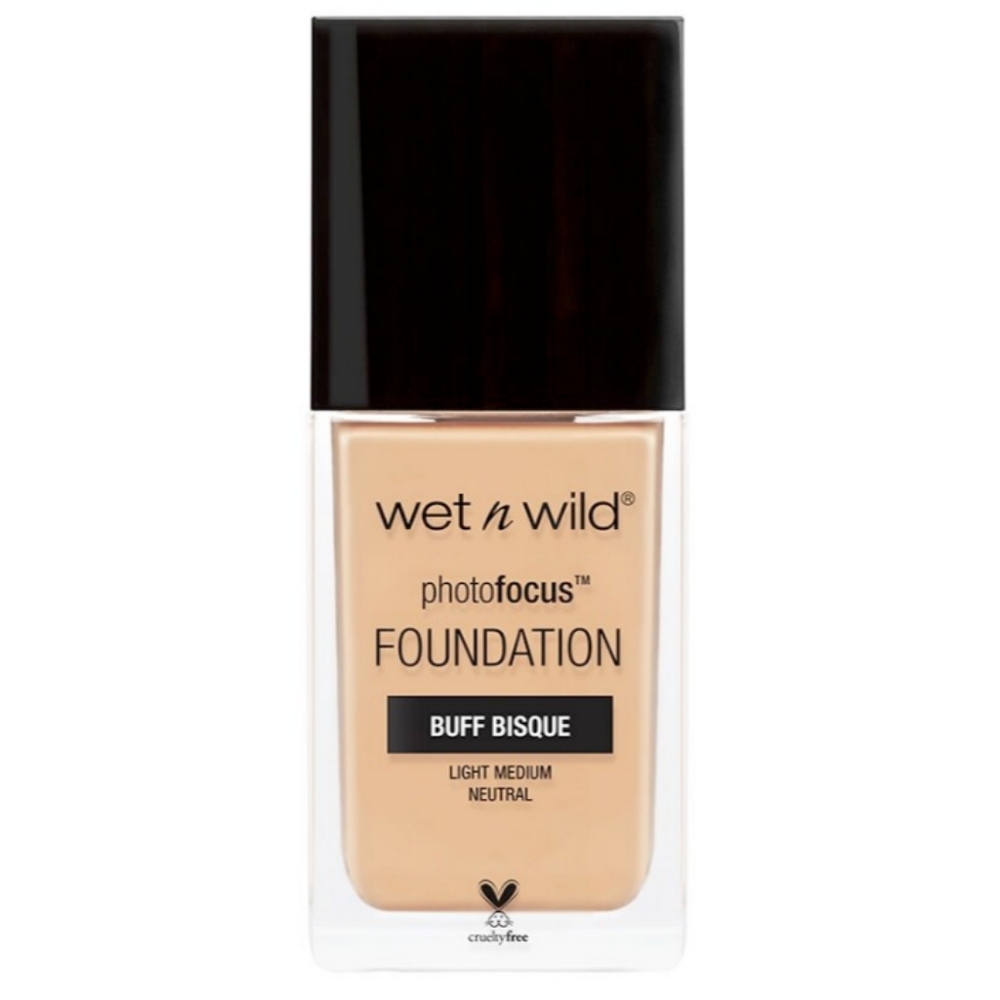 *3/15* NEW Wet N Wild Photo Focus Matte Foundation Buff Bisque 366C Light Medium